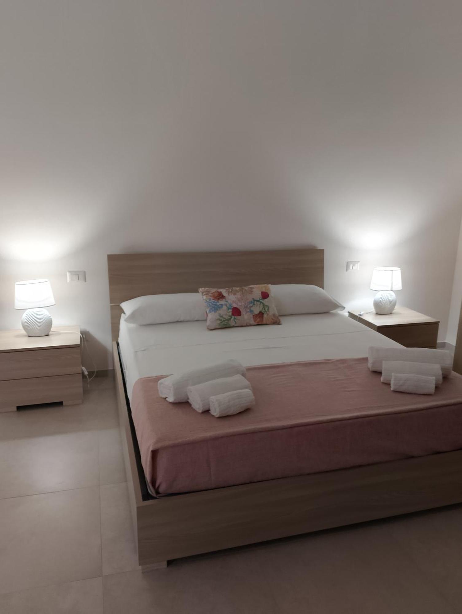 Case Vacanze Lulu Secli Bagian luar foto